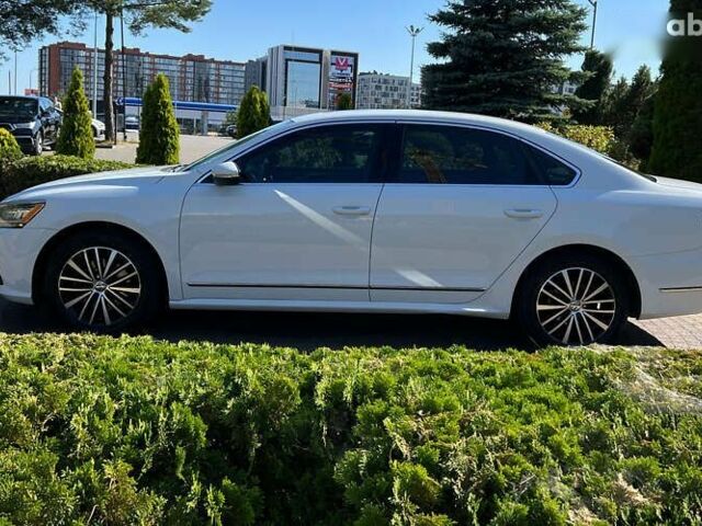 Фольксваген Пассат, об'ємом двигуна 1.8 л та пробігом 175 тис. км за 14790 $, фото 3 на Automoto.ua