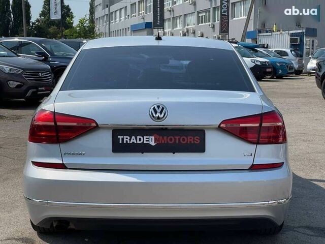 Фольксваген Пассат, об'ємом двигуна 1.8 л та пробігом 129 тис. км за 13490 $, фото 10 на Automoto.ua