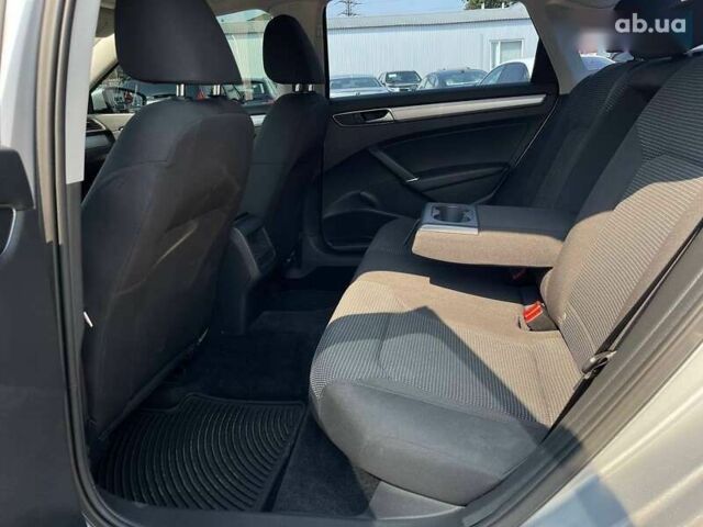 Фольксваген Пассат, об'ємом двигуна 1.8 л та пробігом 129 тис. км за 13490 $, фото 25 на Automoto.ua