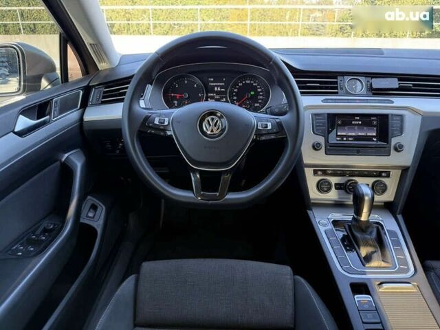 Фольксваген Пассат, об'ємом двигуна 2 л та пробігом 330 тис. км за 14900 $, фото 20 на Automoto.ua