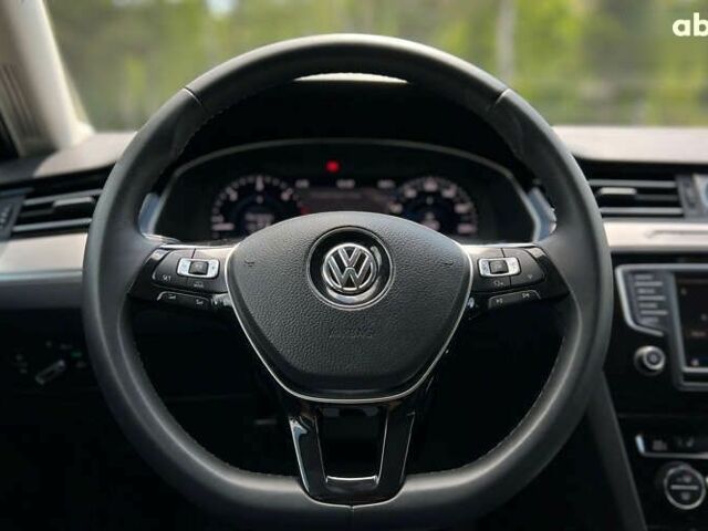 Фольксваген Пассат, объемом двигателя 2 л и пробегом 340 тыс. км за 18999 $, фото 18 на Automoto.ua