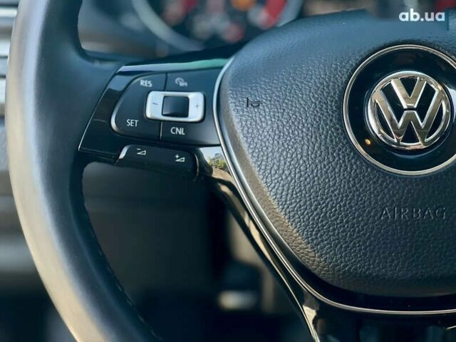 Фольксваген Пассат, объемом двигателя 1.8 л и пробегом 229 тыс. км за 12900 $, фото 23 на Automoto.ua