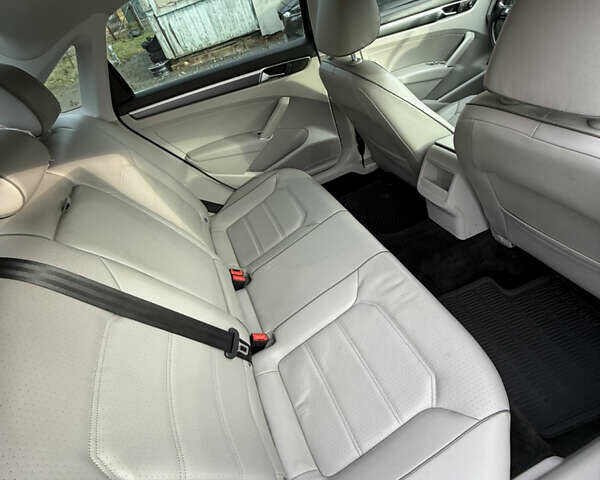 Фольксваген Пассат, об'ємом двигуна 1.8 л та пробігом 189 тис. км за 12800 $, фото 40 на Automoto.ua