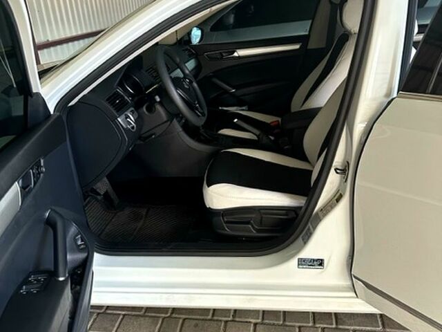 Фольксваген Пассат, объемом двигателя 1.8 л и пробегом 107 тыс. км за 13500 $, фото 6 на Automoto.ua