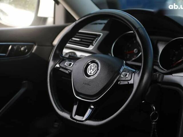 Фольксваген Пассат, объемом двигателя 1.8 л и пробегом 103 тыс. км за 12000 $, фото 13 на Automoto.ua