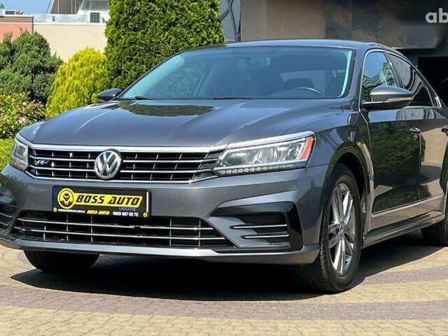 Фольксваген Пассат, объемом двигателя 1.8 л и пробегом 298 тыс. км за 12250 $, фото 2 на Automoto.ua
