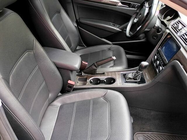 Фольксваген Пассат, объемом двигателя 1.8 л и пробегом 170 тыс. км за 12900 $, фото 3 на Automoto.ua