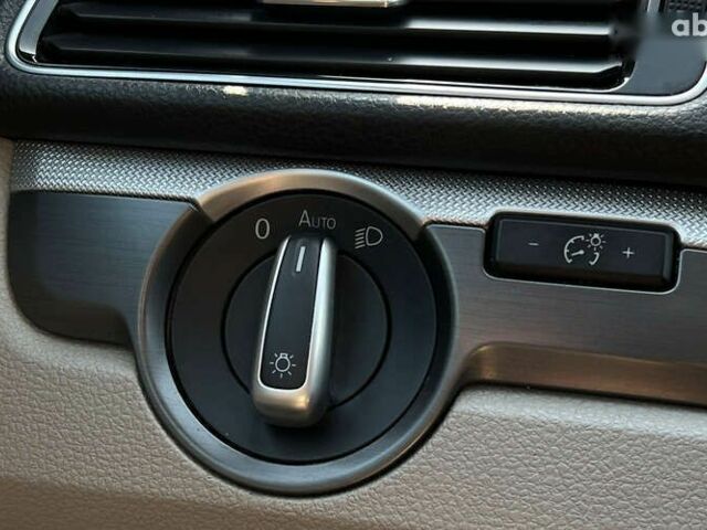 Фольксваген Пассат, объемом двигателя 1.8 л и пробегом 298 тыс. км за 12250 $, фото 16 на Automoto.ua