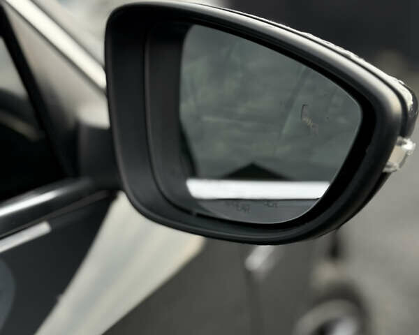 Фольксваген Пассат, об'ємом двигуна 1.8 л та пробігом 189 тис. км за 12800 $, фото 19 на Automoto.ua