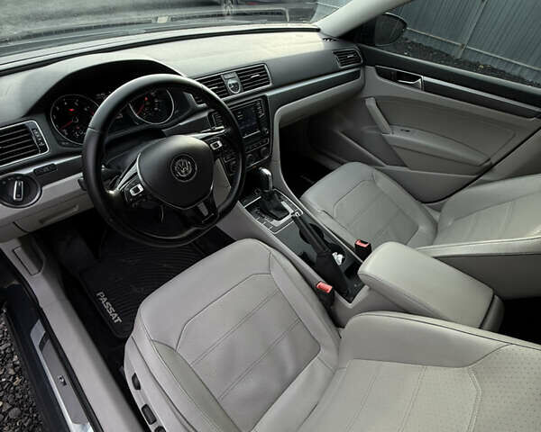 Фольксваген Пассат, об'ємом двигуна 1.8 л та пробігом 189 тис. км за 12800 $, фото 29 на Automoto.ua