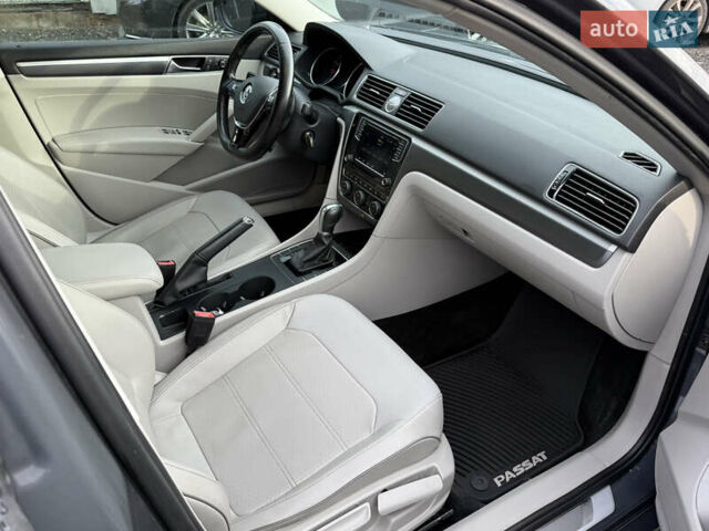 Фольксваген Пассат, об'ємом двигуна 1.8 л та пробігом 189 тис. км за 12800 $, фото 35 на Automoto.ua