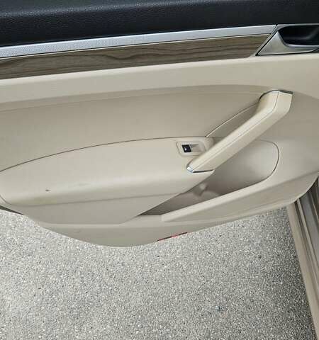 Фольксваген Пассат, объемом двигателя 3.6 л и пробегом 203 тыс. км за 15000 $, фото 23 на Automoto.ua