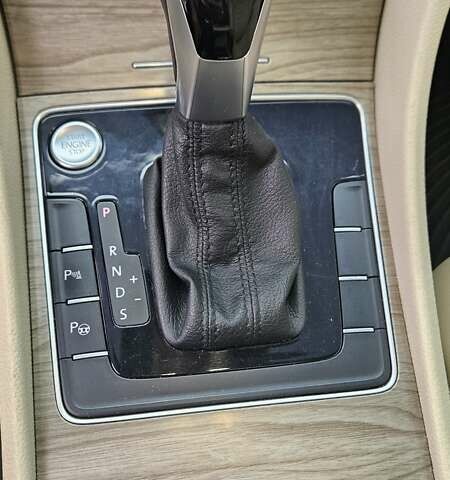 Фольксваген Пассат, объемом двигателя 3.6 л и пробегом 203 тыс. км за 15000 $, фото 20 на Automoto.ua