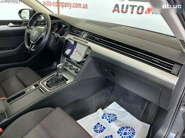 Фольксваген Пассат, объемом двигателя 2 л и пробегом 202 тыс. км за 15750 $, фото 17 на Automoto.ua