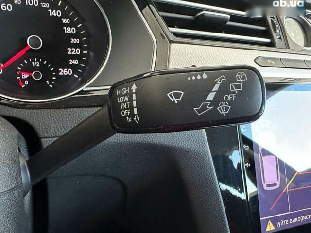 Фольксваген Пассат, объемом двигателя 2 л и пробегом 202 тыс. км за 15750 $, фото 14 на Automoto.ua