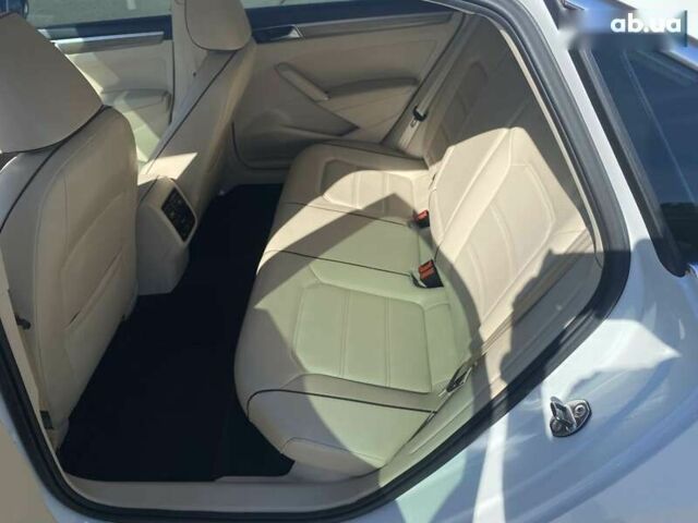 Фольксваген Пассат, объемом двигателя 0 л и пробегом 125 тыс. км за 14900 $, фото 11 на Automoto.ua