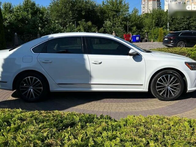 Фольксваген Пассат, об'ємом двигуна 1.8 л та пробігом 175 тис. км за 14790 $, фото 7 на Automoto.ua