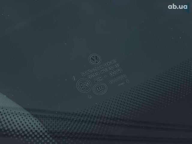 Фольксваген Пассат, объемом двигателя 1.6 л и пробегом 222 тыс. км за 15699 $, фото 13 на Automoto.ua