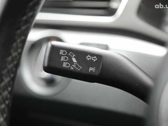 Фольксваген Пассат, объемом двигателя 1.8 л и пробегом 103 тыс. км за 12000 $, фото 18 на Automoto.ua