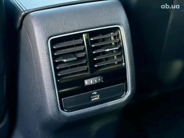 Фольксваген Пассат, объемом двигателя 1.8 л и пробегом 229 тыс. км за 12900 $, фото 29 на Automoto.ua