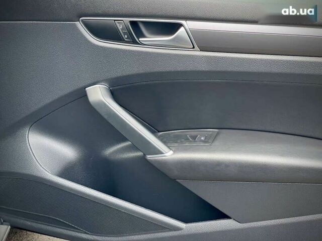 Фольксваген Пассат, объемом двигателя 1.8 л и пробегом 70 тыс. км за 17300 $, фото 24 на Automoto.ua