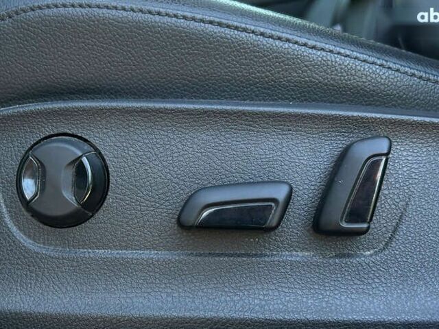 Фольксваген Пассат, об'ємом двигуна 1.8 л та пробігом 175 тис. км за 14790 $, фото 17 на Automoto.ua