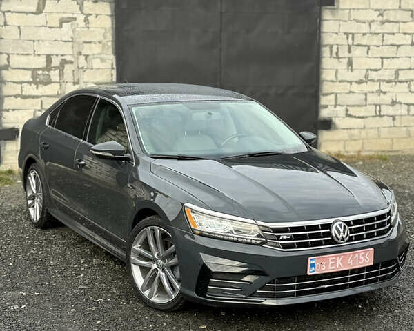 Фольксваген Пассат, об'ємом двигуна 1.8 л та пробігом 189 тис. км за 12800 $, фото 21 на Automoto.ua