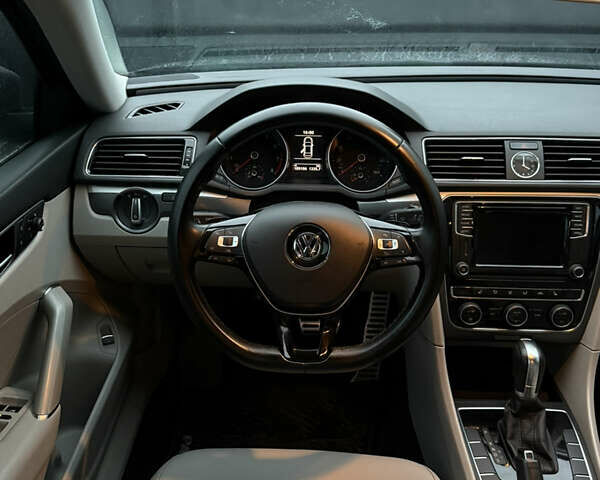 Фольксваген Пассат, об'ємом двигуна 1.8 л та пробігом 189 тис. км за 12800 $, фото 50 на Automoto.ua