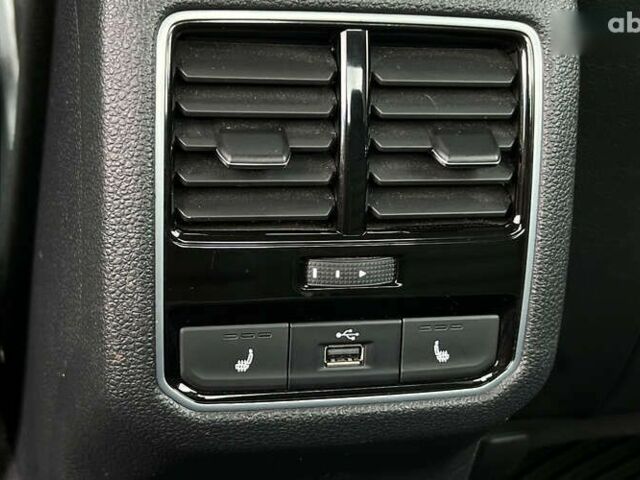 Фольксваген Пассат, объемом двигателя 1.8 л и пробегом 100 тыс. км за 13999 $, фото 11 на Automoto.ua