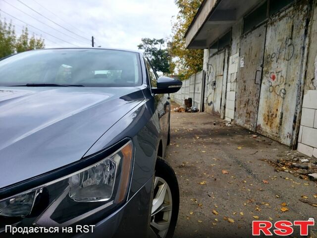 Фольксваген Пассат, об'ємом двигуна 1.8 л та пробігом 200 тис. км за 12500 $, фото 1 на Automoto.ua