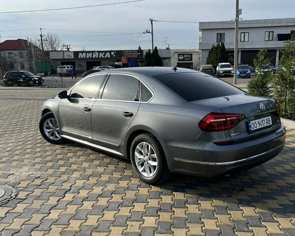 Фольксваген Пассат, объемом двигателя 1.8 л и пробегом 110 тыс. км за 13500 $, фото 3 на Automoto.ua