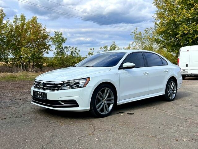 Фольксваген Пассат, об'ємом двигуна 2 л та пробігом 190 тис. км за 12000 $, фото 1 на Automoto.ua