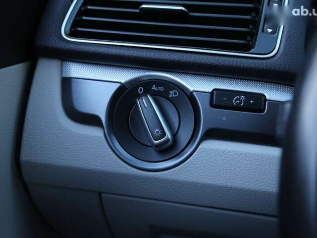 Фольксваген Пассат, об'ємом двигуна 1.8 л та пробігом 116 тис. км за 17300 $, фото 21 на Automoto.ua