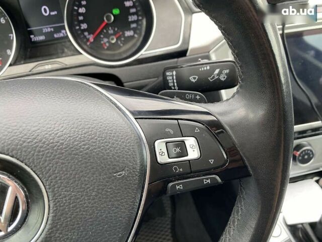 Фольксваген Пассат, объемом двигателя 1.4 л и пробегом 233 тыс. км за 13999 $, фото 17 на Automoto.ua