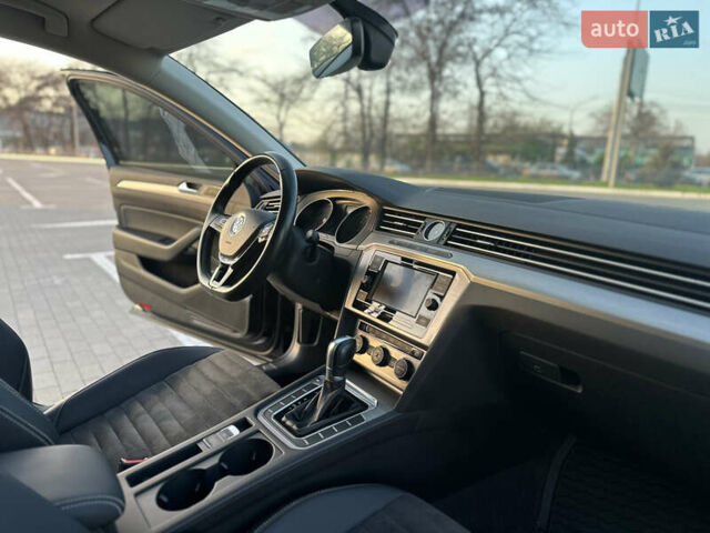 Фольксваген Пассат, объемом двигателя 1.97 л и пробегом 80 тыс. км за 20500 $, фото 49 на Automoto.ua