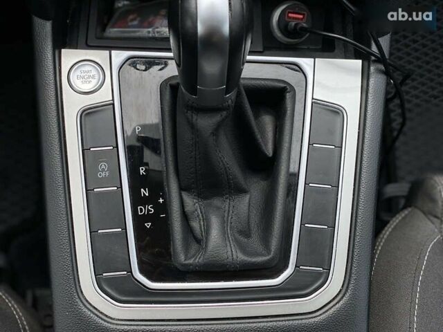 Фольксваген Пассат, об'ємом двигуна 1.4 л та пробігом 233 тис. км за 12700 $, фото 18 на Automoto.ua