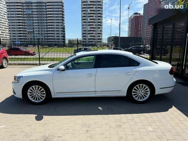 Фольксваген Пассат, объемом двигателя 1.8 л и пробегом 198 тыс. км за 14500 $, фото 2 на Automoto.ua