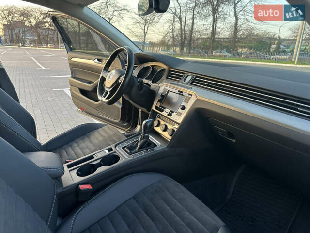 Фольксваген Пассат, объемом двигателя 1.97 л и пробегом 80 тыс. км за 20500 $, фото 46 на Automoto.ua