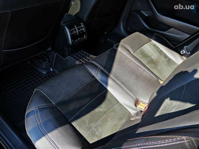 Фольксваген Пассат, об'ємом двигуна 1.6 л та пробігом 226 тис. км за 12800 $, фото 15 на Automoto.ua