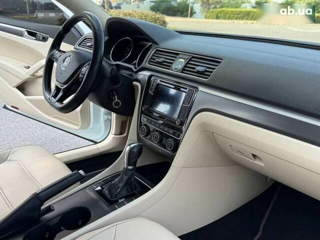 Фольксваген Пассат, объемом двигателя 1.8 л и пробегом 159 тыс. км за 13500 $, фото 20 на Automoto.ua