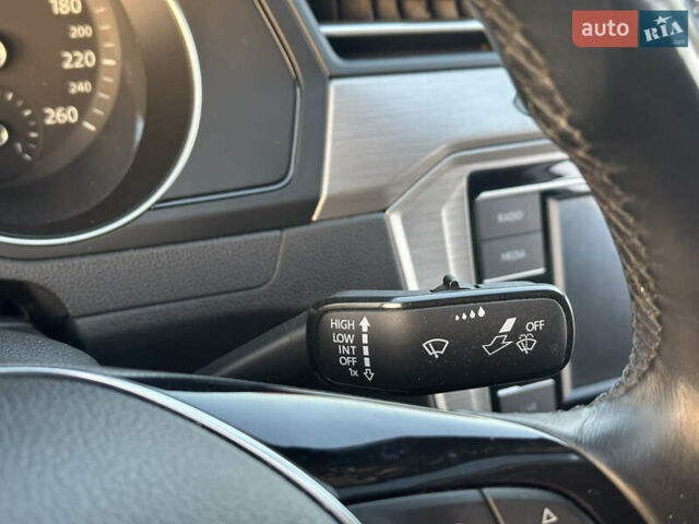 Фольксваген Пассат, объемом двигателя 1.97 л и пробегом 80 тыс. км за 20500 $, фото 65 на Automoto.ua
