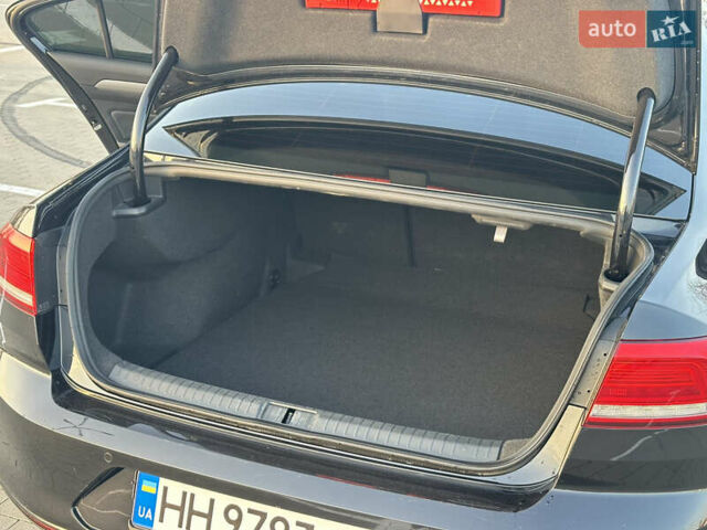 Фольксваген Пассат, объемом двигателя 1.97 л и пробегом 80 тыс. км за 20500 $, фото 30 на Automoto.ua