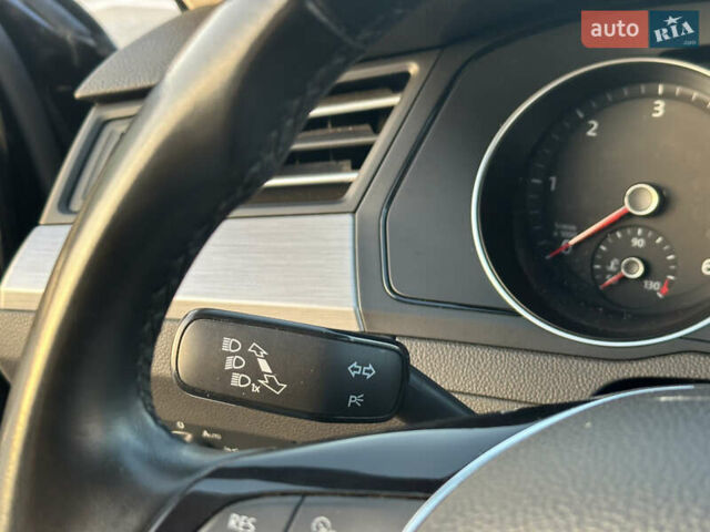 Фольксваген Пассат, объемом двигателя 1.97 л и пробегом 80 тыс. км за 20500 $, фото 64 на Automoto.ua