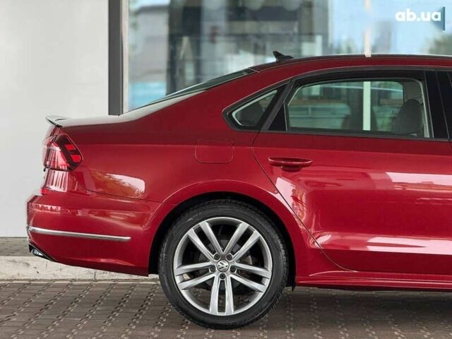 Фольксваген Пассат, об'ємом двигуна 2 л та пробігом 198 тис. км за 12650 $, фото 12 на Automoto.ua
