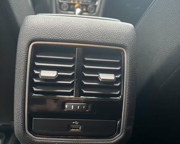 Фольксваген Пассат, объемом двигателя 1.8 л и пробегом 117 тыс. км за 14500 $, фото 6 на Automoto.ua