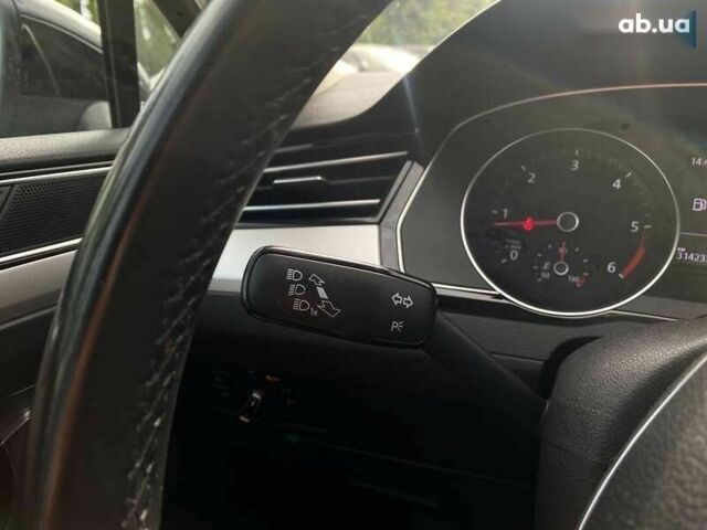 Фольксваген Пассат, объемом двигателя 1.6 л и пробегом 313 тыс. км за 13990 $, фото 24 на Automoto.ua