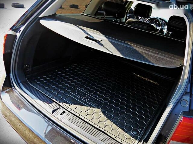 Фольксваген Пассат, об'ємом двигуна 1.6 л та пробігом 226 тис. км за 12800 $, фото 17 на Automoto.ua