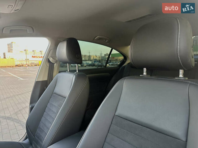 Фольксваген Пассат, объемом двигателя 1.97 л и пробегом 80 тыс. км за 20500 $, фото 59 на Automoto.ua