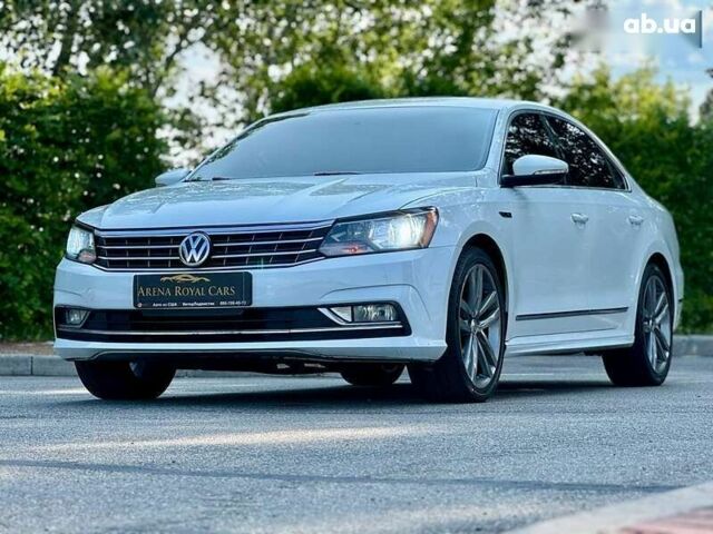 Фольксваген Пассат, объемом двигателя 1.8 л и пробегом 159 тыс. км за 13500 $, фото 8 на Automoto.ua