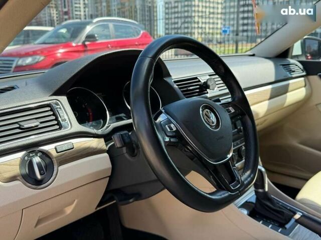 Фольксваген Пассат, объемом двигателя 1.8 л и пробегом 198 тыс. км за 14500 $, фото 8 на Automoto.ua